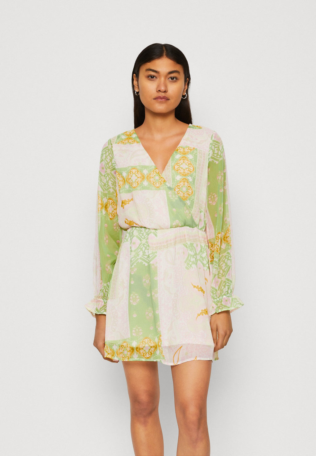 ONLSTELLA PATCH MINI DRESS Media 3