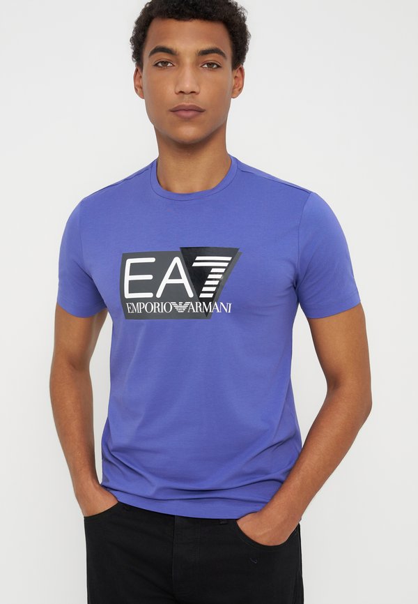 EA7 Emporio Armani