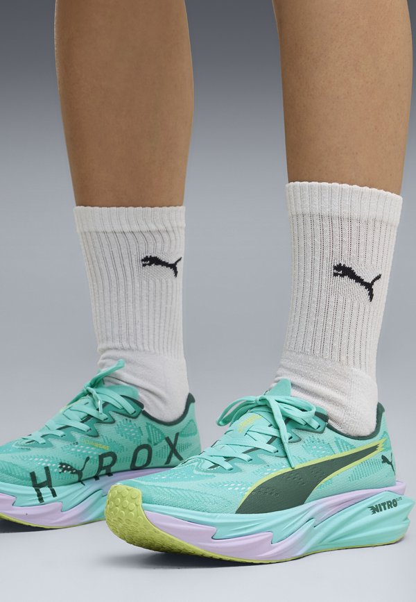 Puma DEVIATE NITRO ELITE 4 - PUMA X HYROX WNS - Training shoe - intense mint-light lavender