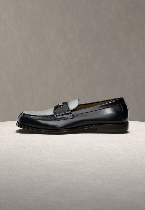 Dsquared2