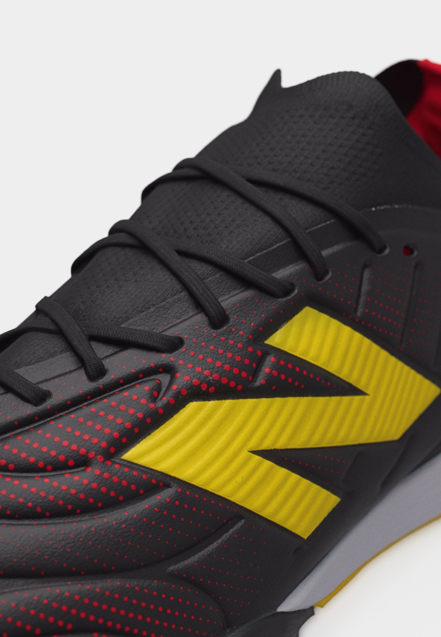 New Balance TEKELA V5 TEAM TF