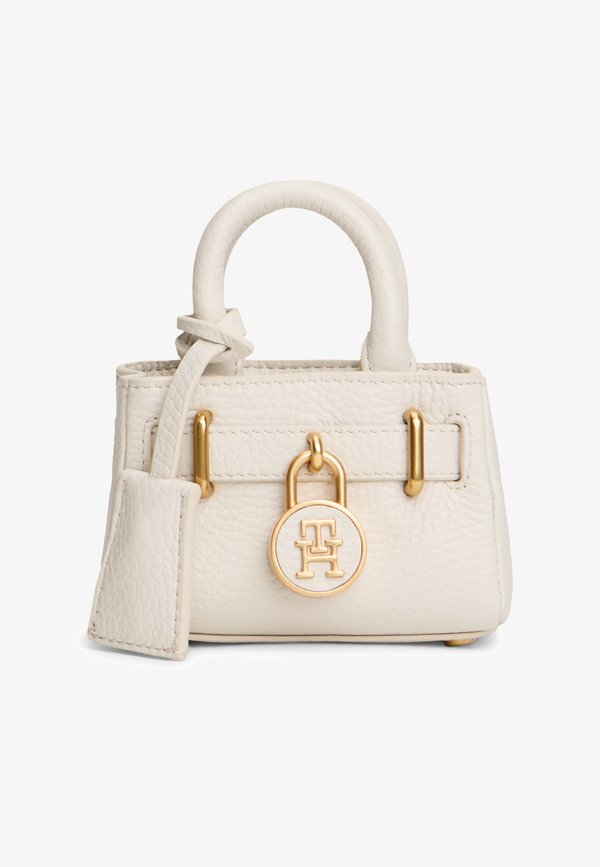 Tommy Hilfiger THE AMERICAN ICON LEATHER CHAIN BAG - Handbag - soft cream