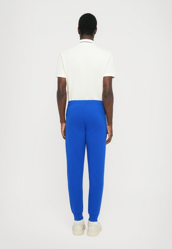 EA7 Emporio Armani TRAIN LINES PANTS