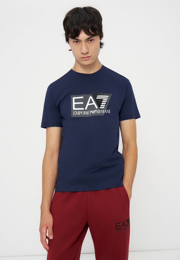 EA7 Emporio Armani