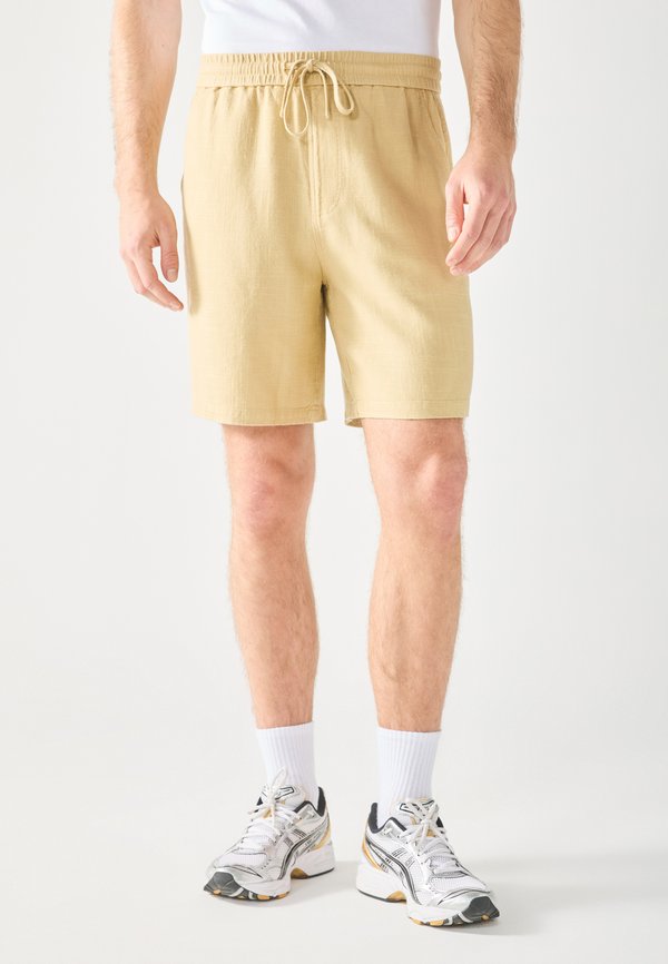 Pier One by Zalando