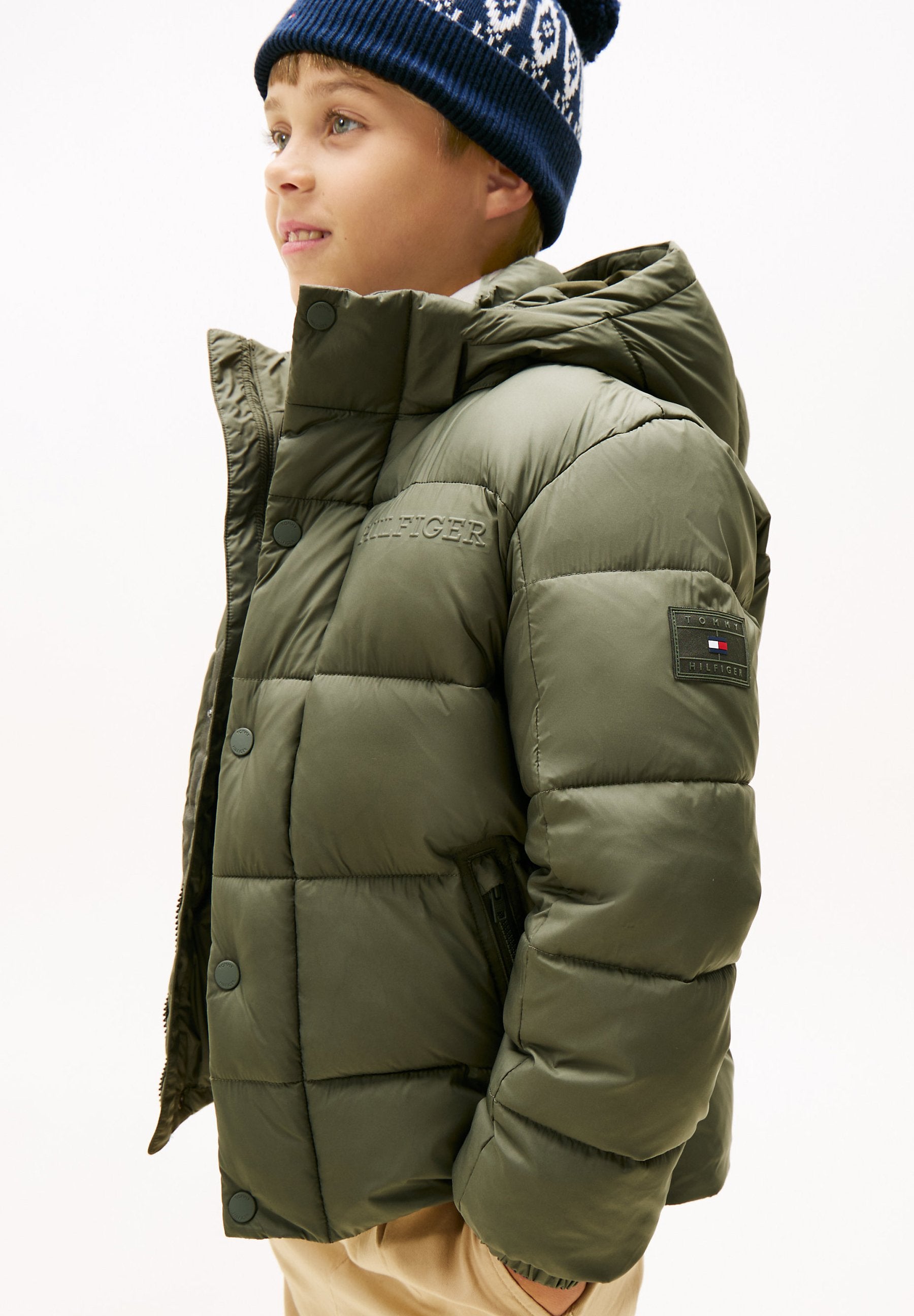 MATT AND SHINE EMBOSSED Media 6