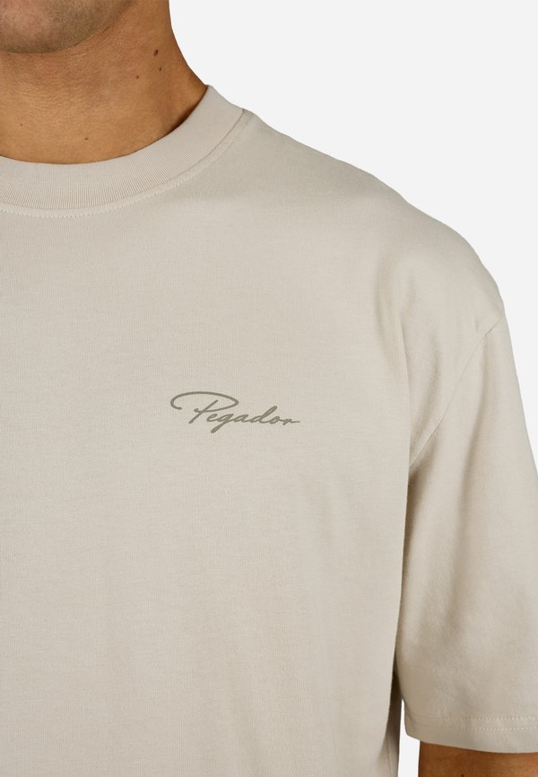 Pegador PIKE OVERSIZED TEE