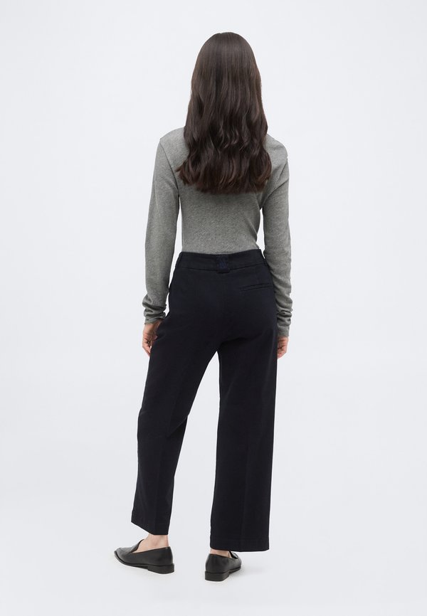Marc O'Polo MODEL MEA STRAIGHT PIGMENT DYE HIGH WAIST