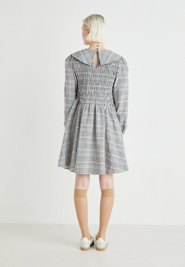 YAS ROMA DRESS