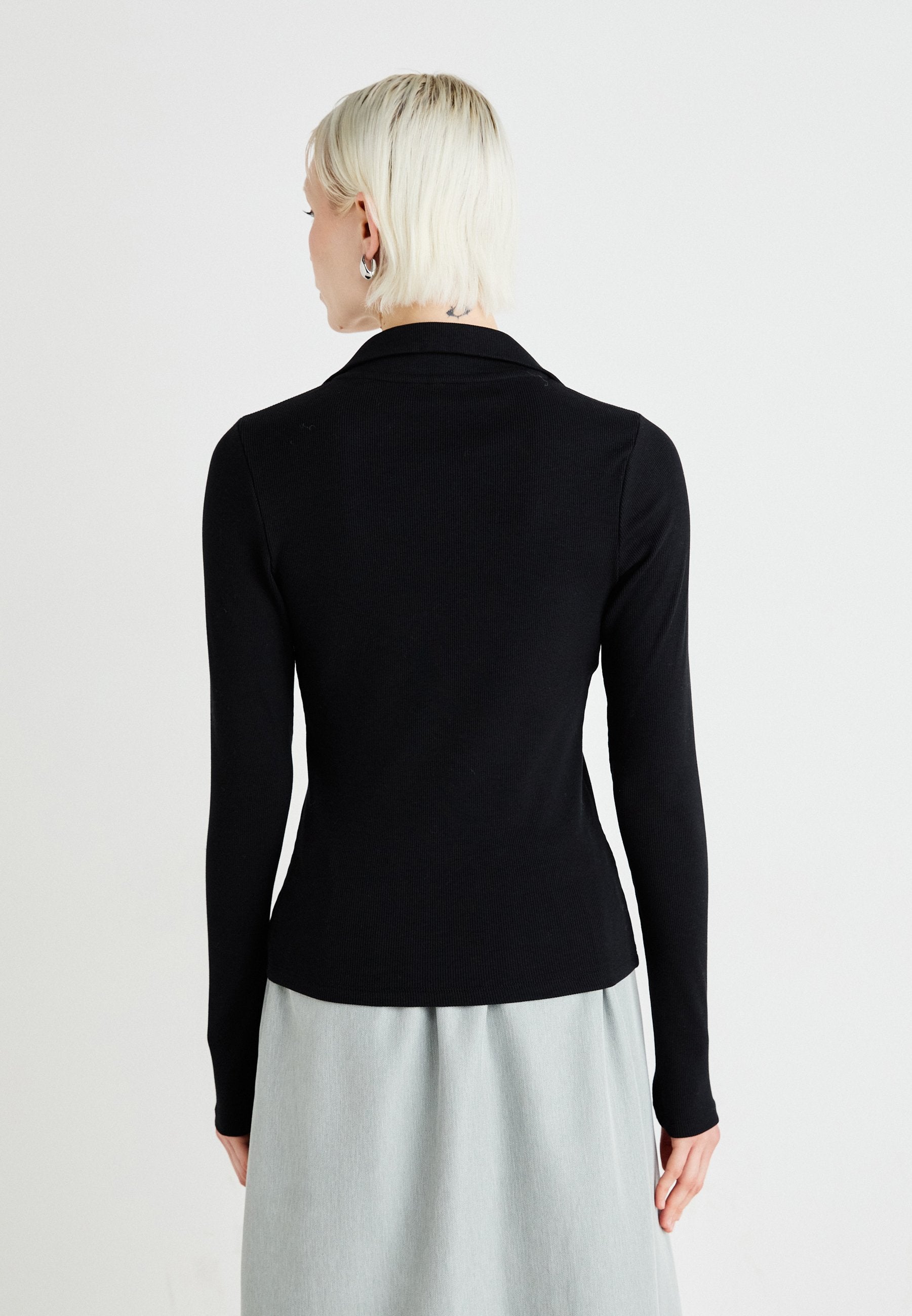 Pieces PCNIKITA VNECK