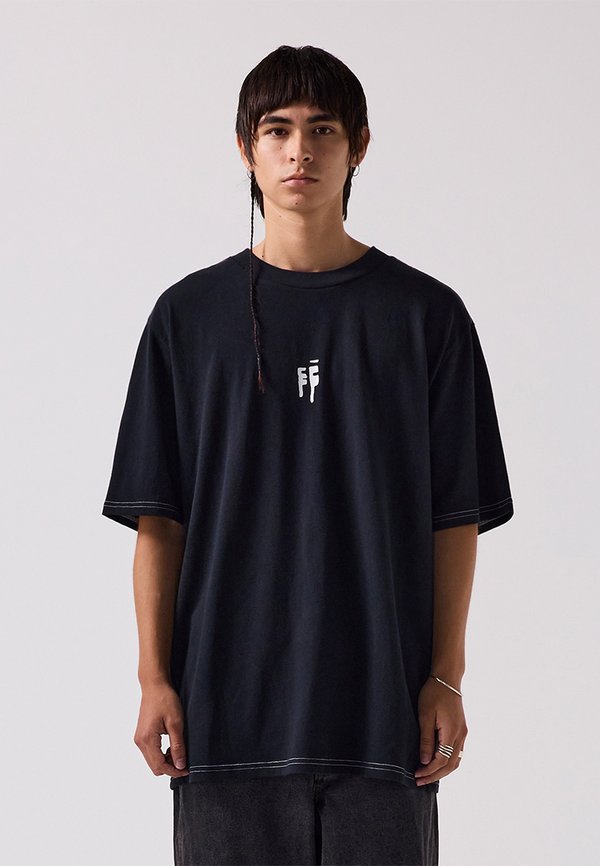 Former SKEWER OVERSIZED