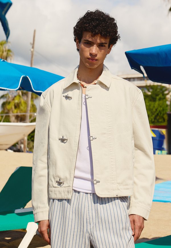Bershka COTTON - Summer jacket - beige