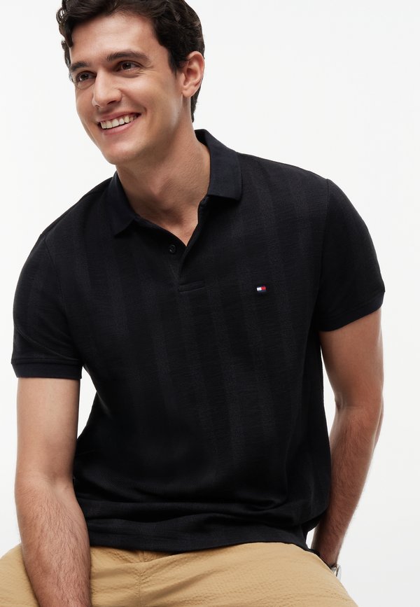 Tommy Hilfiger VERTICAL TONAL STRIPE REG POLO - ELEVATED ESSENTIALS