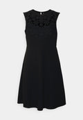 ONLMONNA LACE DRESS Media 1