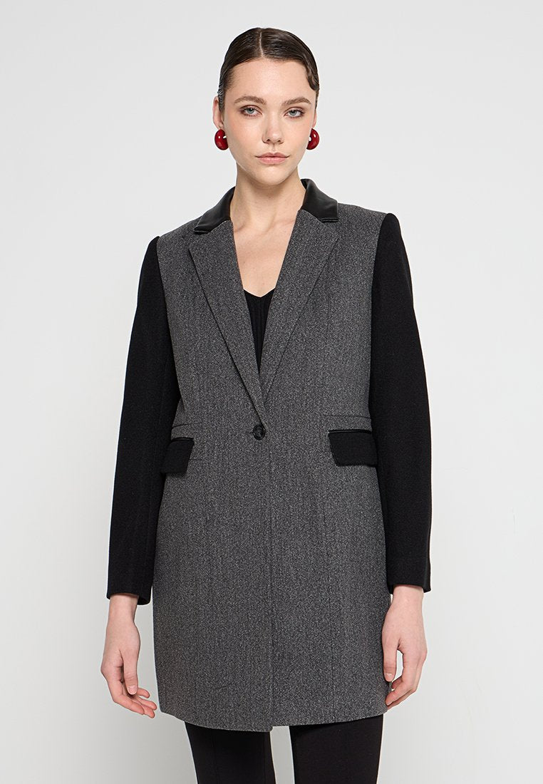 DKNY Blazer Media 1