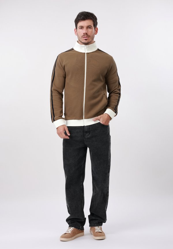 Pier One by Zalando WAFFLE