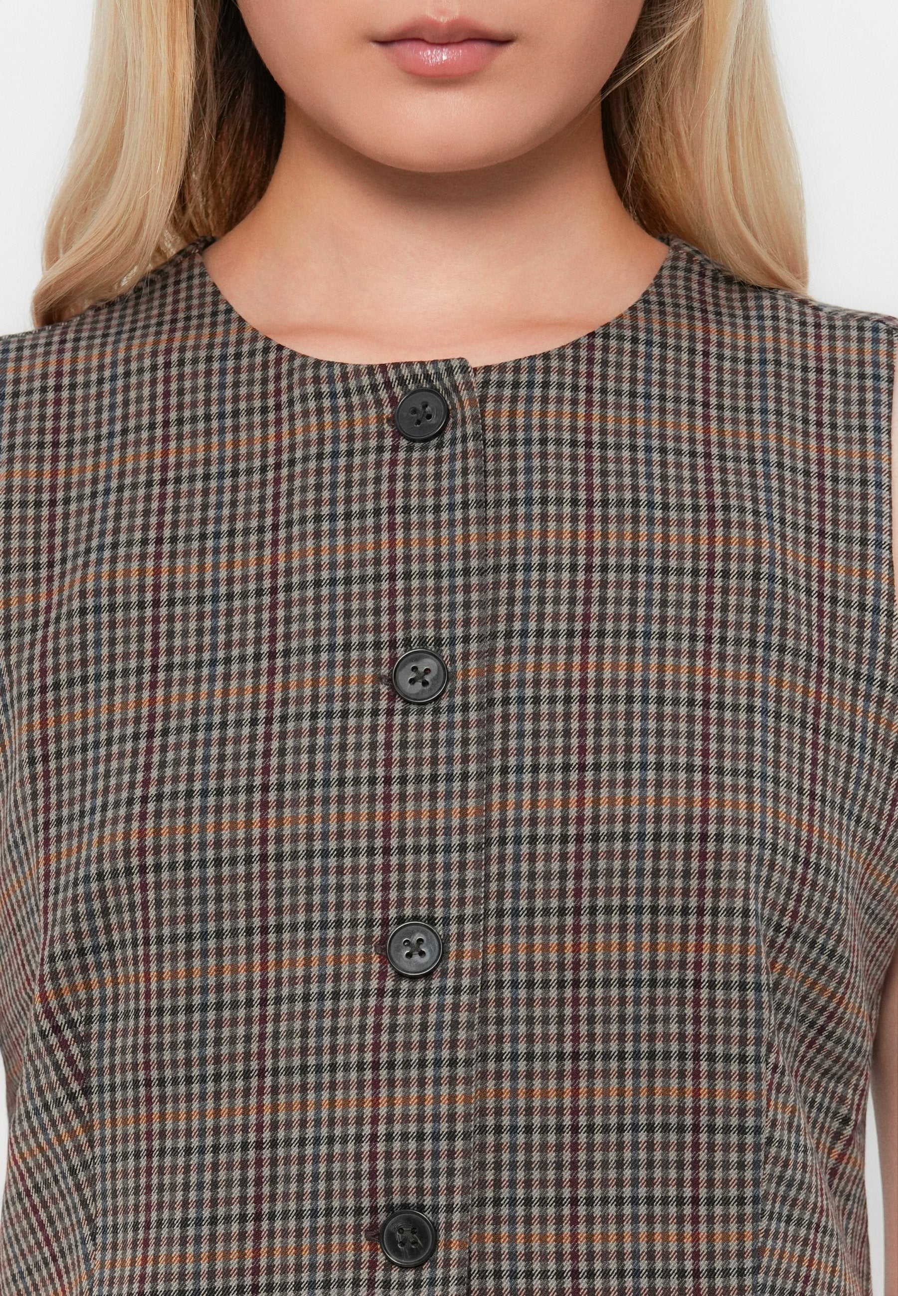 GAP HIGH NECK TAILORED