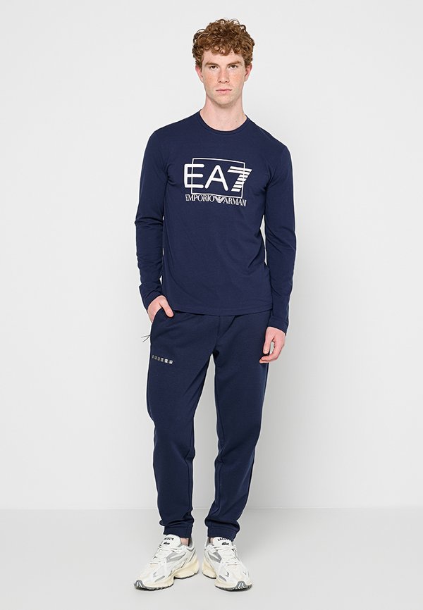 EA7 Emporio Armani