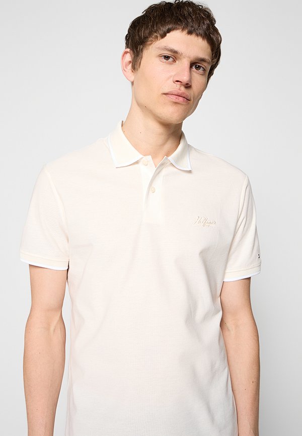 Tommy Hilfiger REGULAR FIT