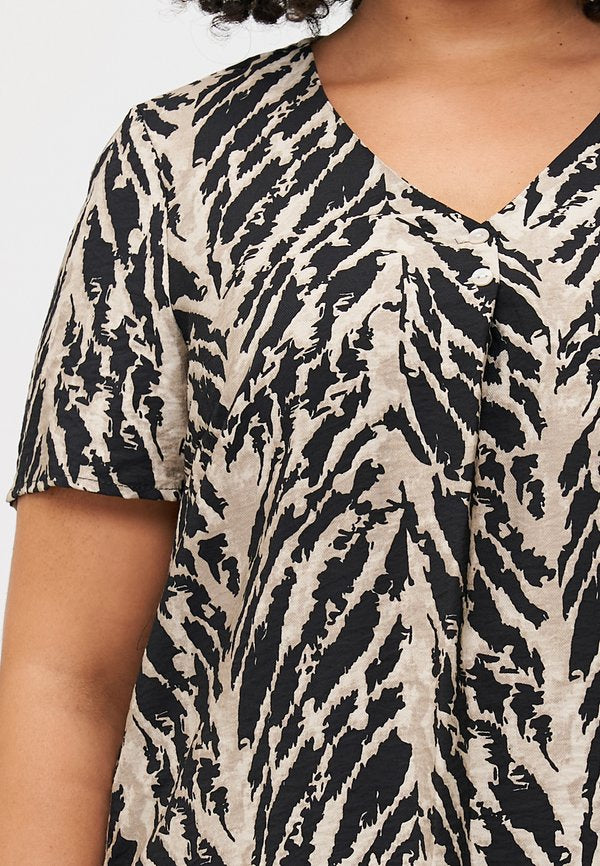 Vero Moda Curve VMCLUCY V NECK