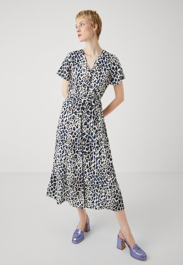 Vero Moda Tall VMSIDRA V NECK 7/8 DRESS
