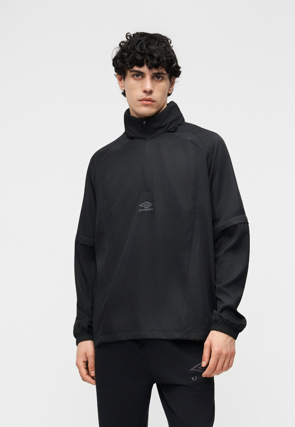 Umbro ZIP OFF SLEEVE WIND JACKET