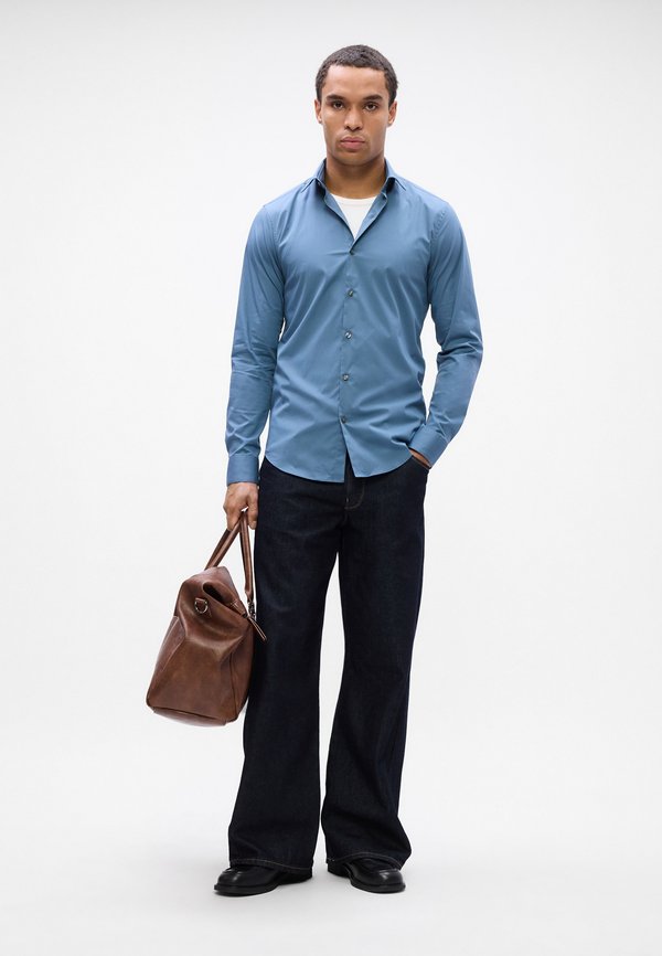 Calvin Klein SLIM