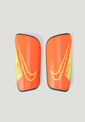 Nike Performance UNISEX - Shin pads - hyper crimson/black
