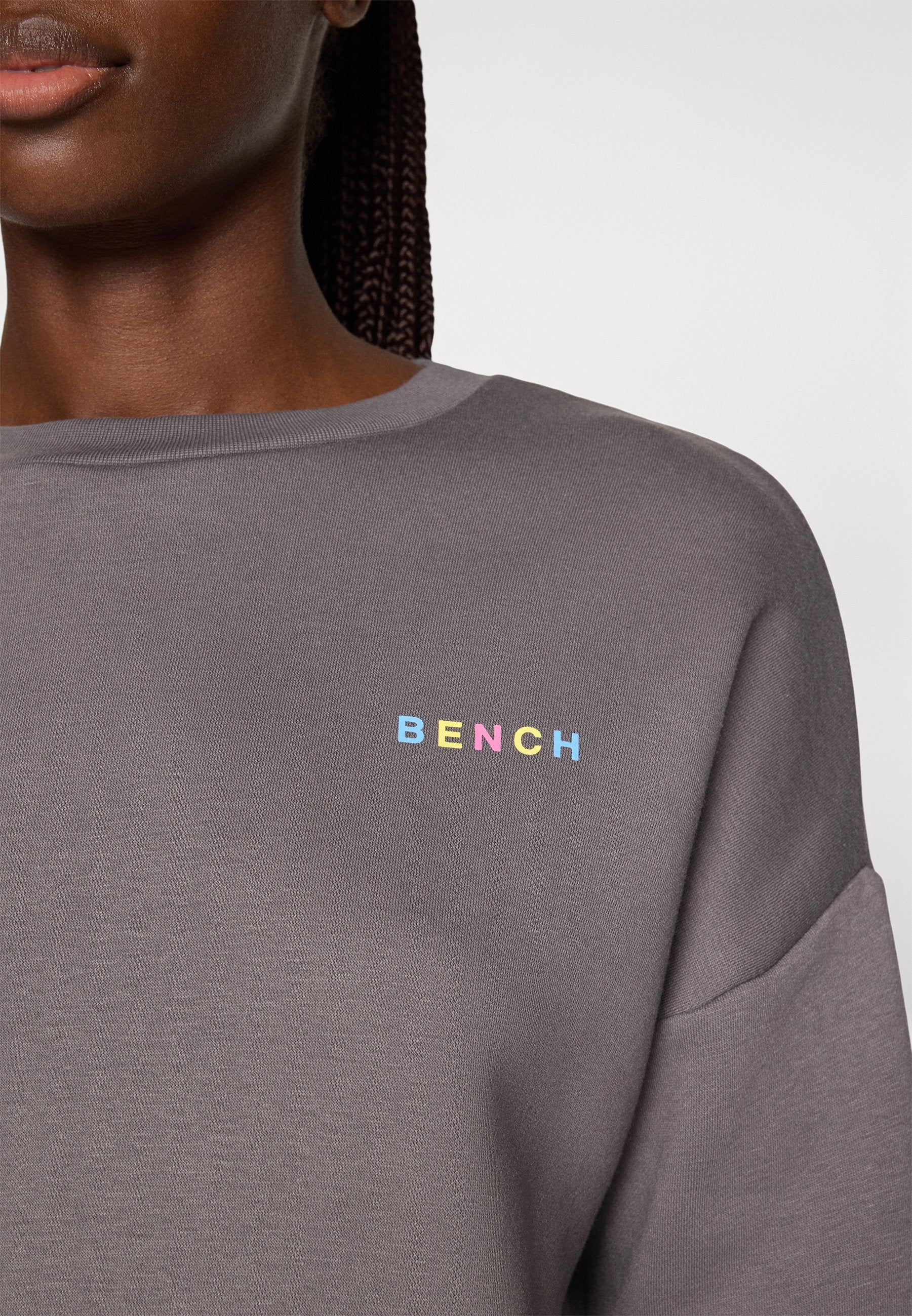 Bench REION