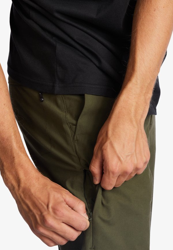 Billabong SURFTREK PLUS PANT