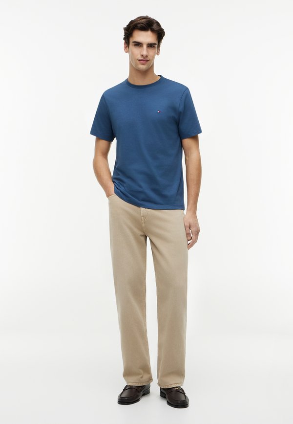 Tommy Hilfiger SEASONAL SOLID TEE CORE ESSENTIALS