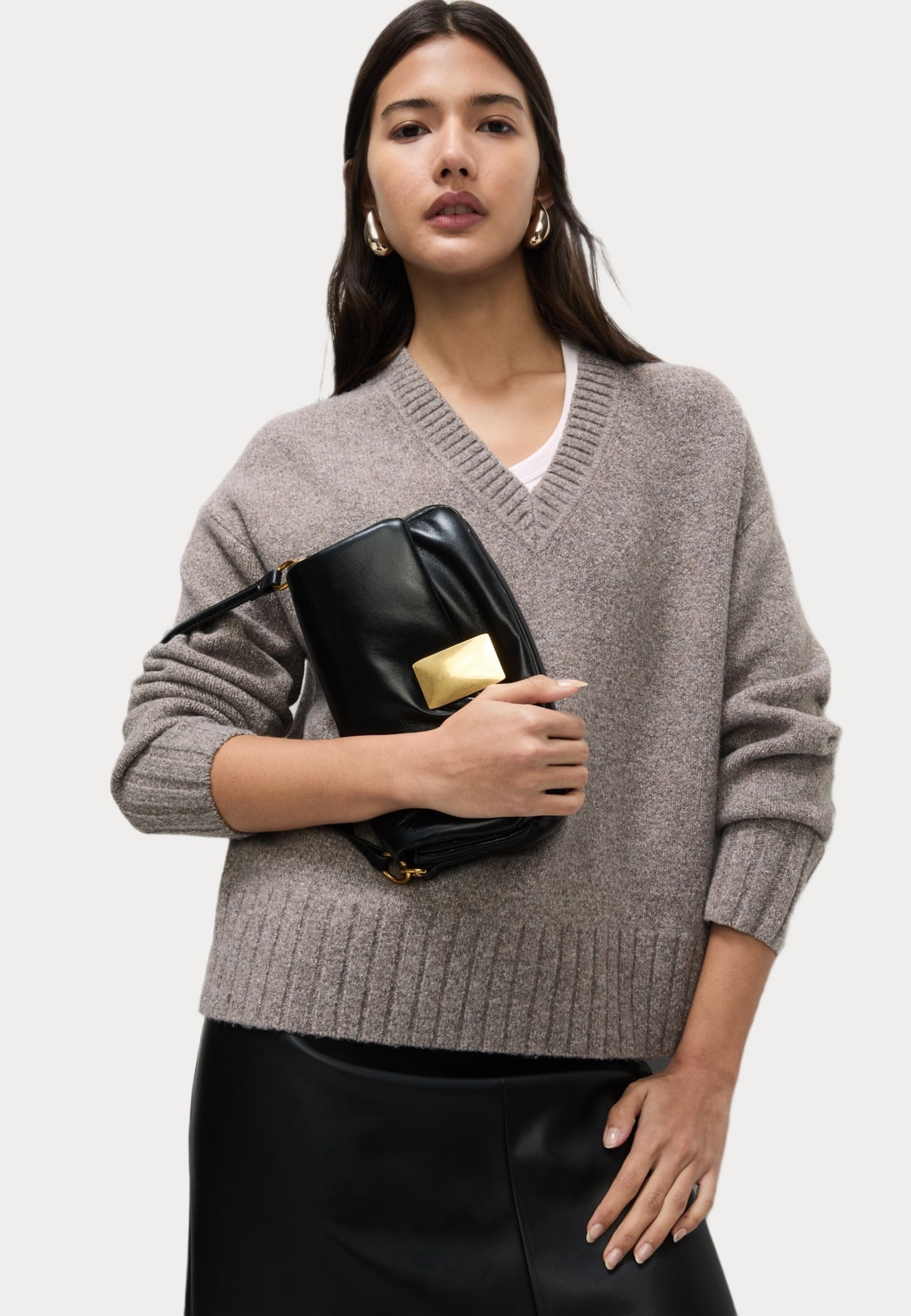 Marks & Spencer TEXTURED V-NECK TWISTED TWEED RELAXED