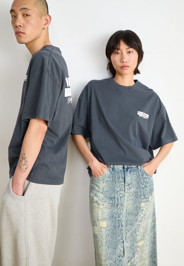 Vertere Berlin STUDIO LOGO UNISEX