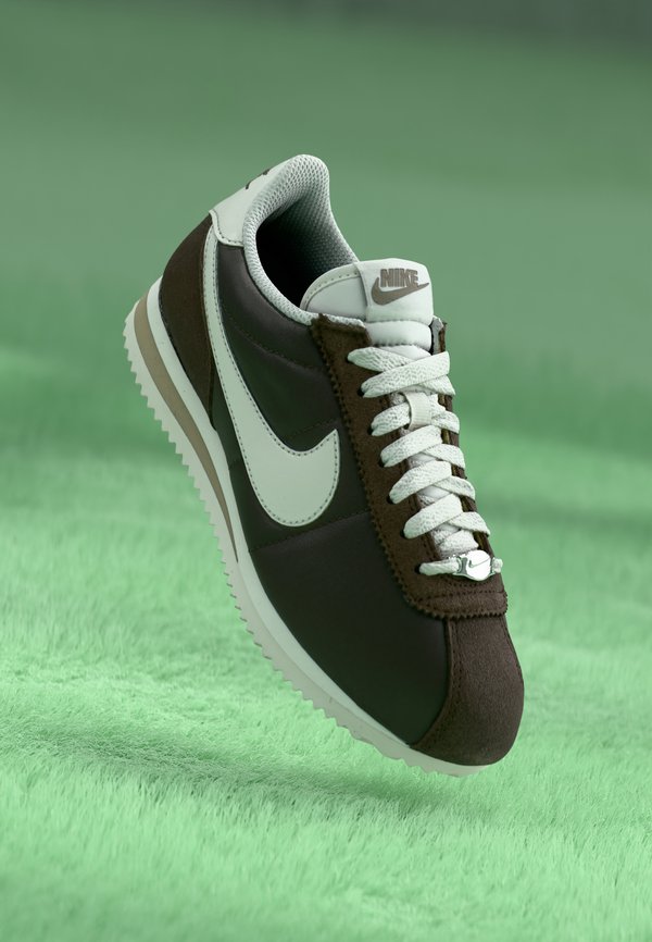Nike Sportswear CORTEZ - Trainers - baroque brown sail khaki
