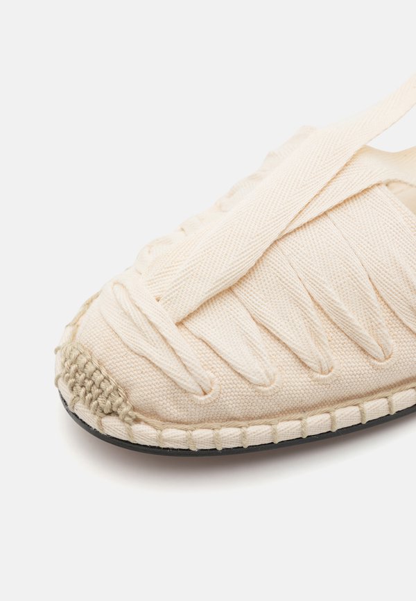 Polo Ralph Lauren CANVAS LACE-UP ESPADRILLE