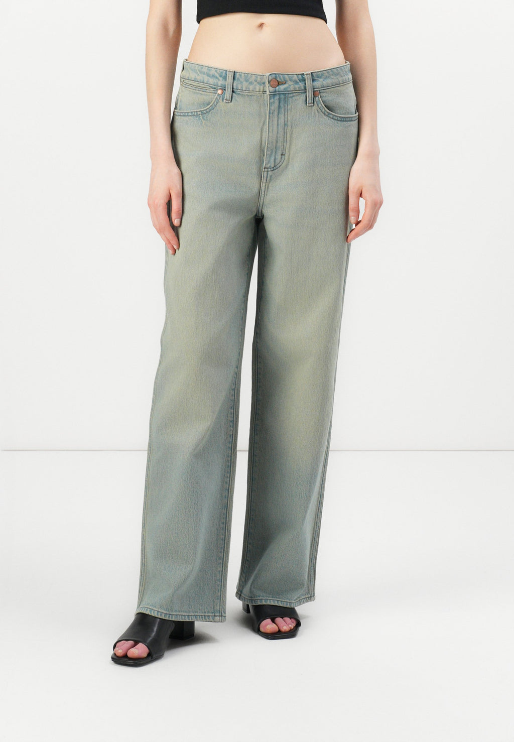 Wrangler LOOSE STRAIGHT