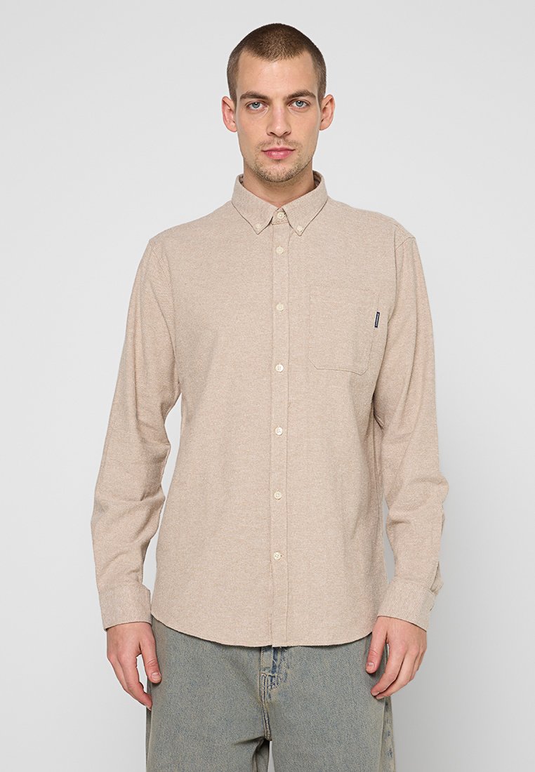 RELAXED FIT Media 1