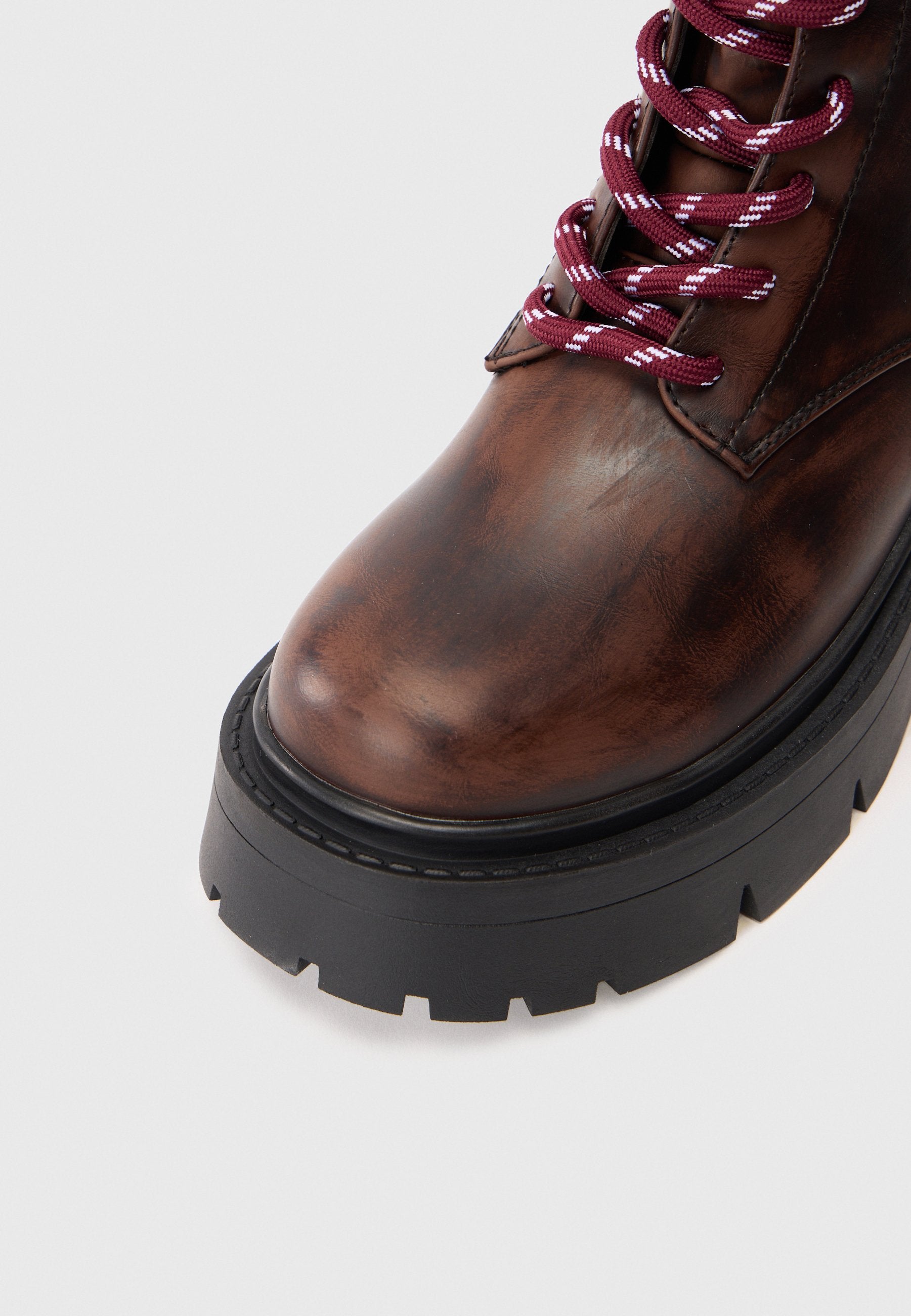RAID VIVVIE
