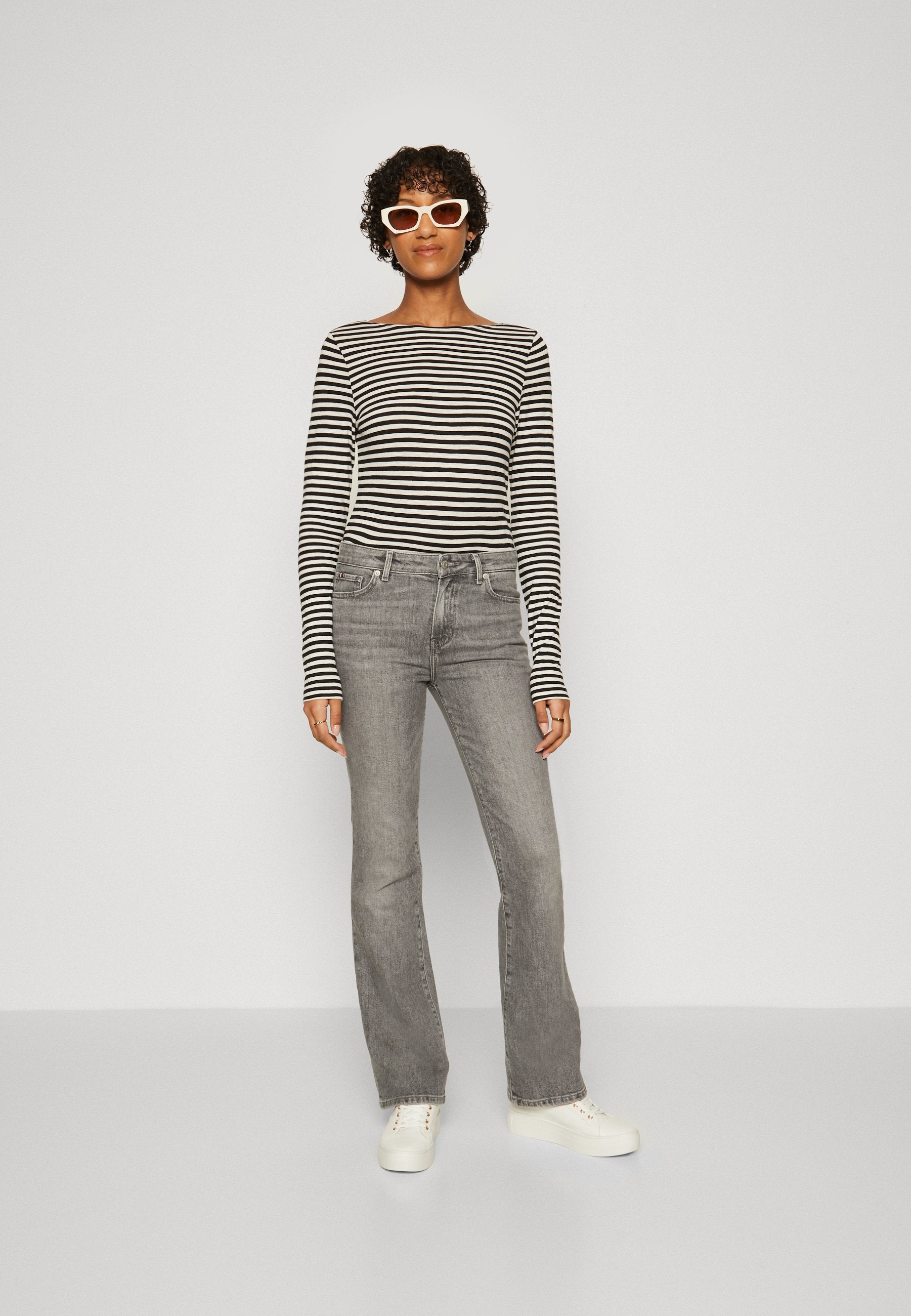 Tommy Hilfiger Jeans Bootcut Media 2