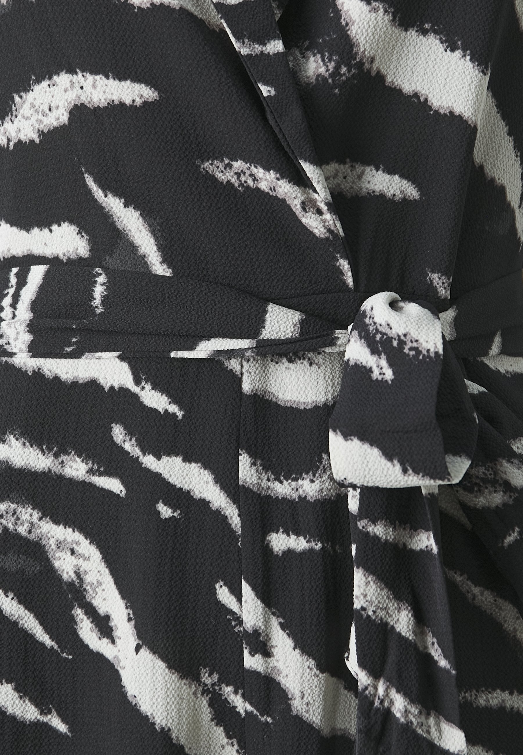 ONLY ONLNOVA LIFE LUX VERA PLAYSUIT