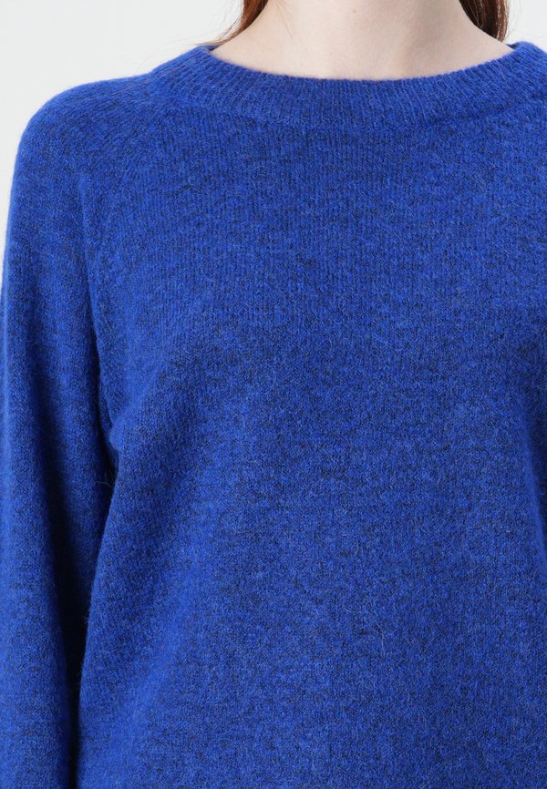 Selected SLFLULU O NECK