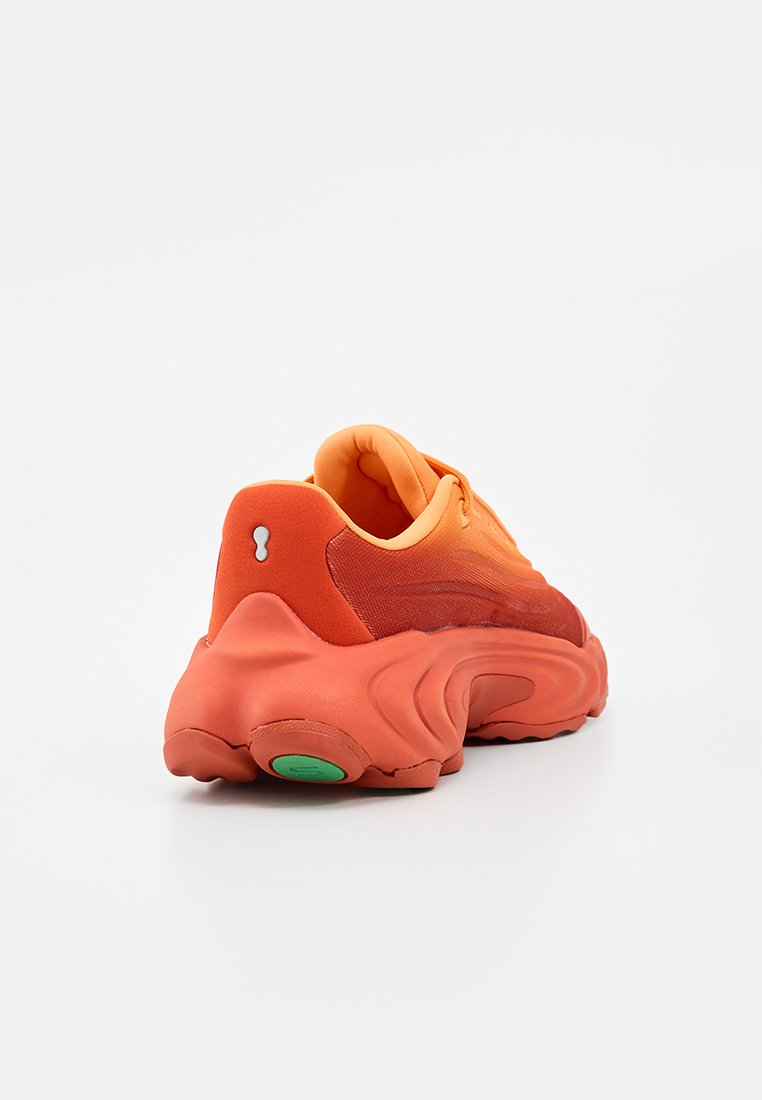 Lacoste SPINOR 225