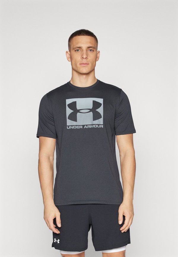 Under Armour BOXED SPORTSTYLE - Print T-shirt - black/graphite