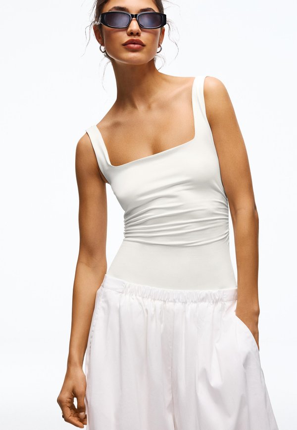 Bershka STRAPPY - Body - white