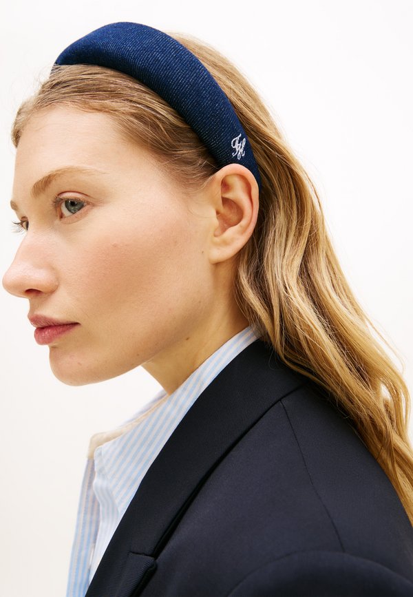 Tommy Hilfiger DENIM LOGO PADDED HEADBAND - Hair styling accessory - dark-blue denim