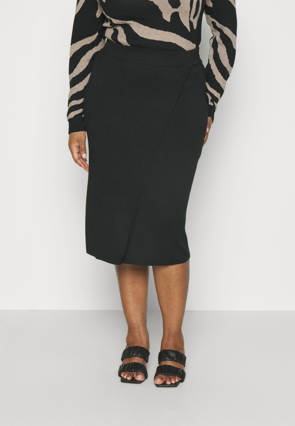 EVOKED VILA VIMARLA PENCIL SKIRT