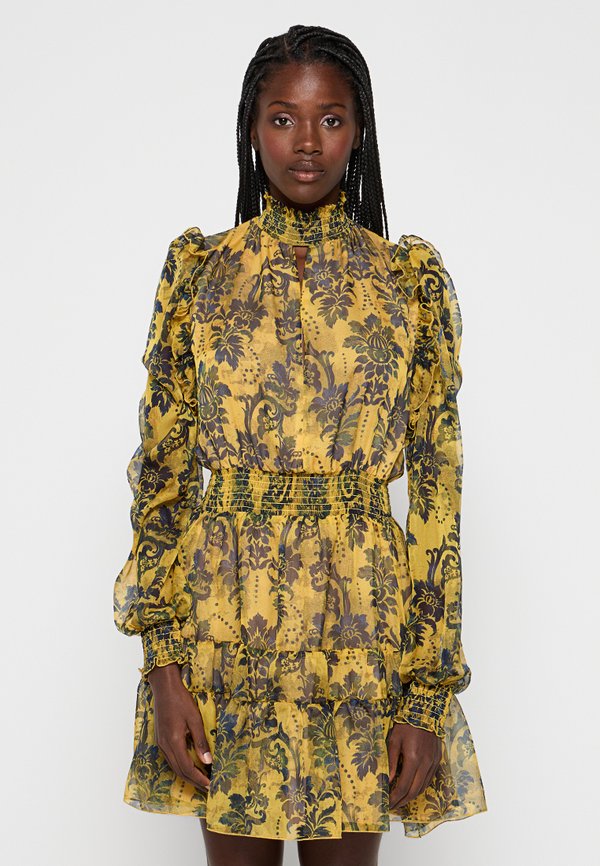 Versace Jeans Couture