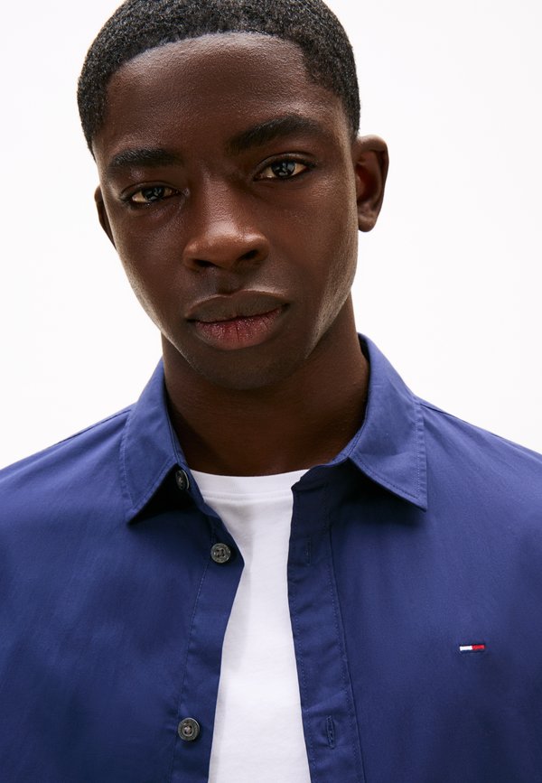 Tommy Jeans ORIGINAL STRETCH SHIRT