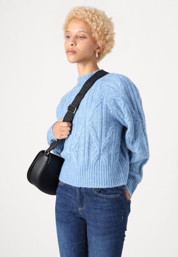 Vero Moda Petite VMBAILY HIGHNECK