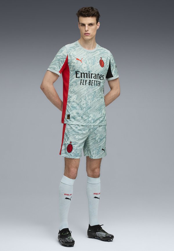 Puma AC MILAN 25/26 - Sports shorts - modern mint for all time red